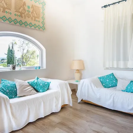 Vila Mirabelle *